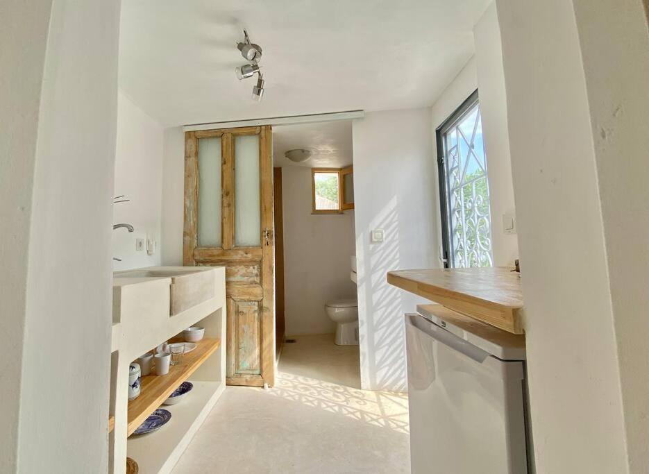 Stylish Vathy Studio With Sea View Ngoại thất bức ảnh