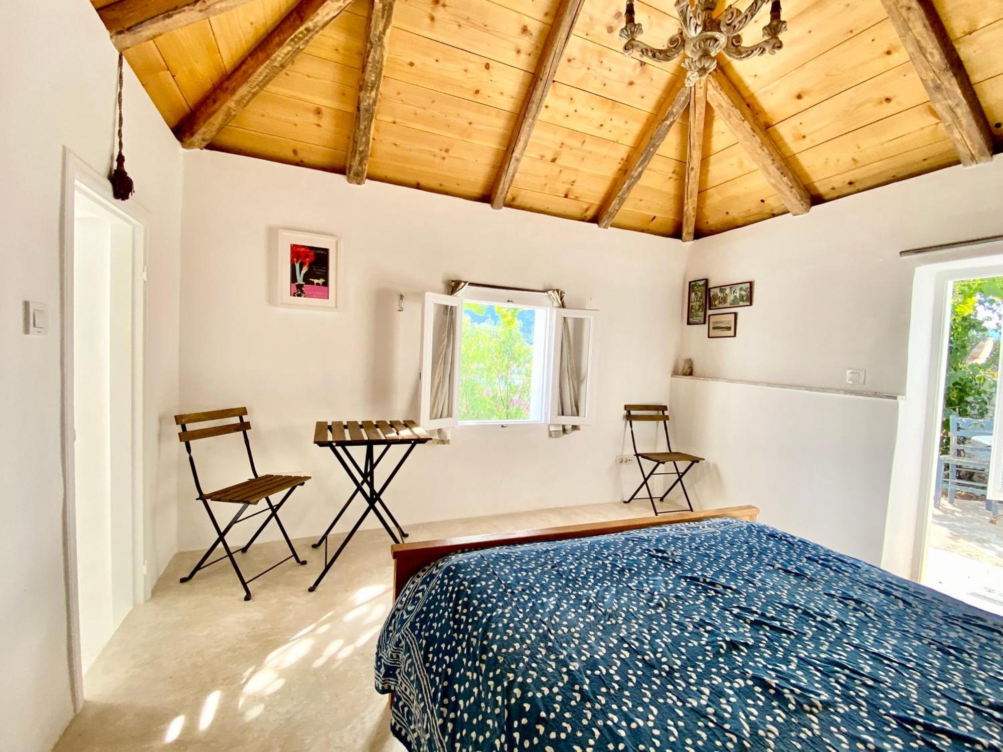 Stylish Vathy Studio With Sea View Ngoại thất bức ảnh