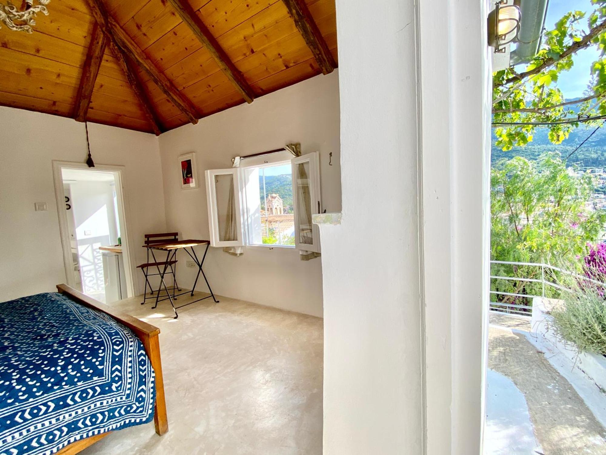 Stylish Vathy Studio With Sea View Ngoại thất bức ảnh