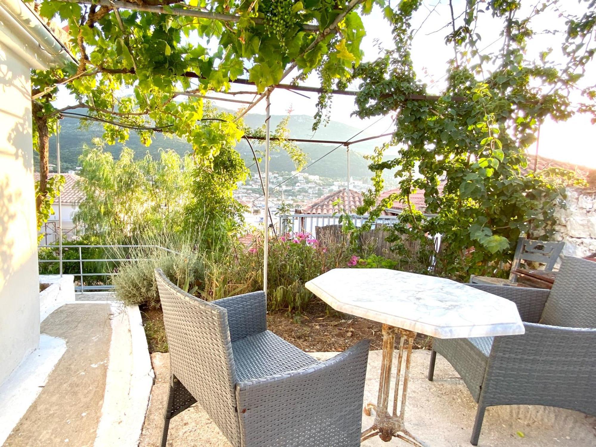 Stylish Vathy Studio With Sea View Ngoại thất bức ảnh